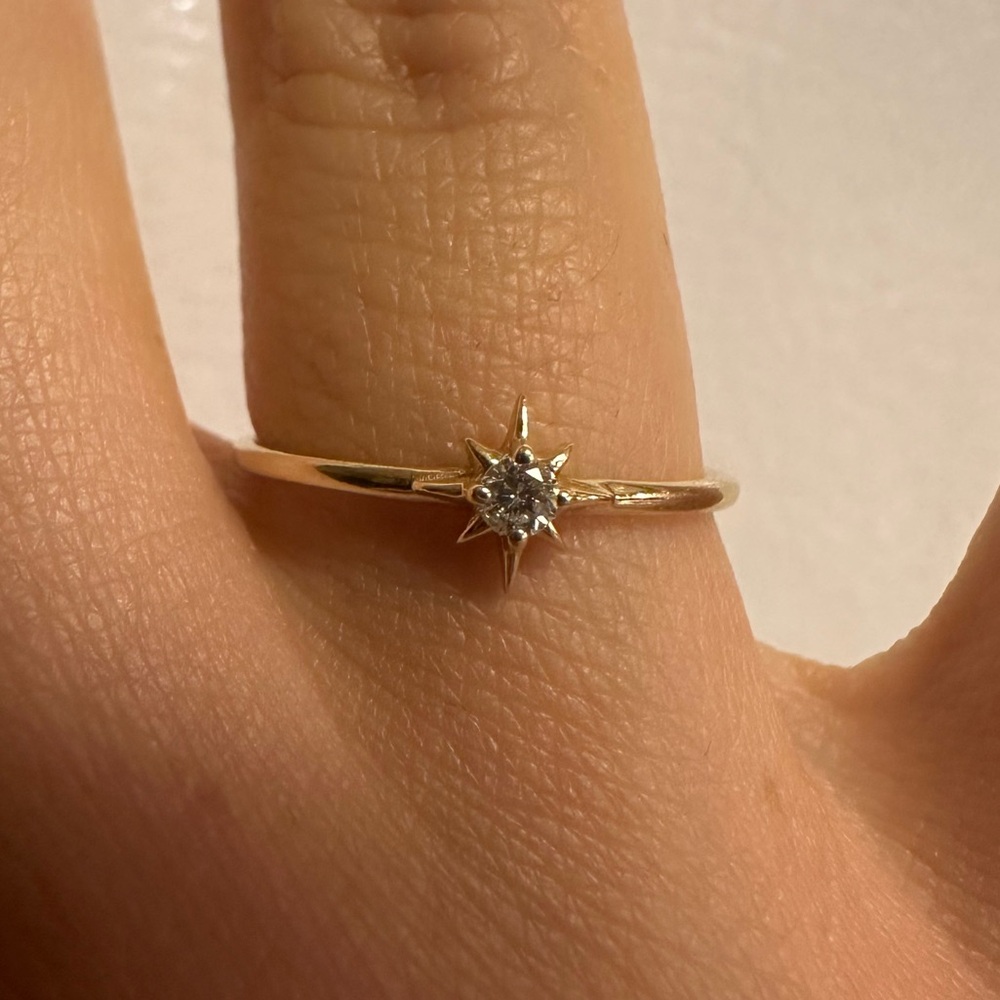 FERKO’S 14k Gold North Star Stacking Diamond Ring